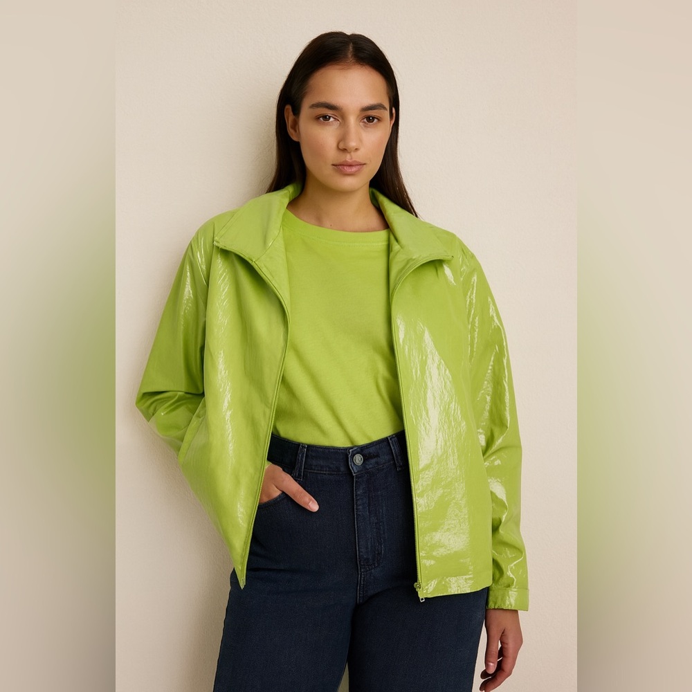 KEREN hart Shiny Lime Bomber Jacket
